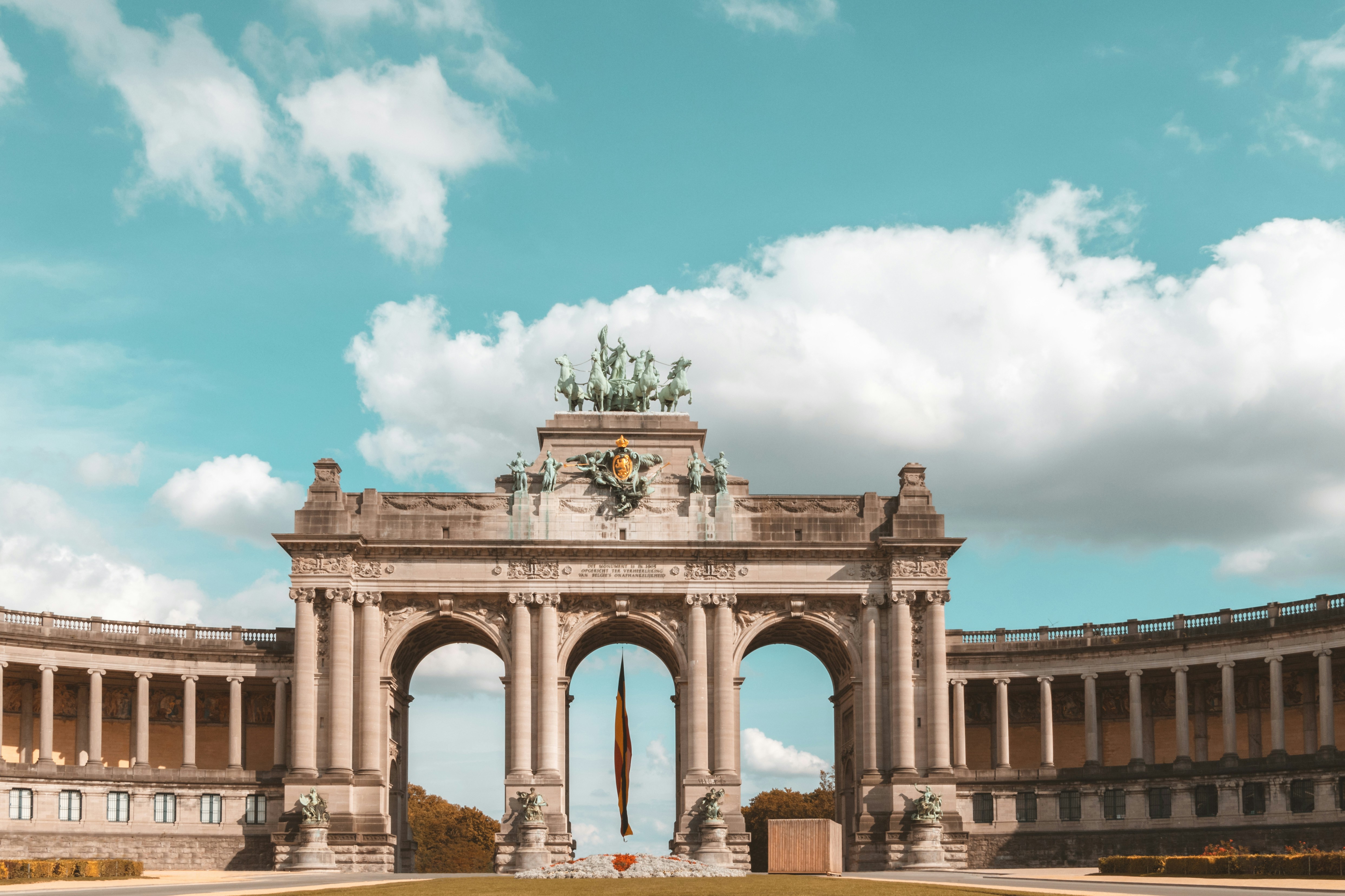 Triumphbogen im Cinquantenaire-Park Brüssel